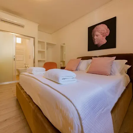 Bed & Breakfast Suites7 3*