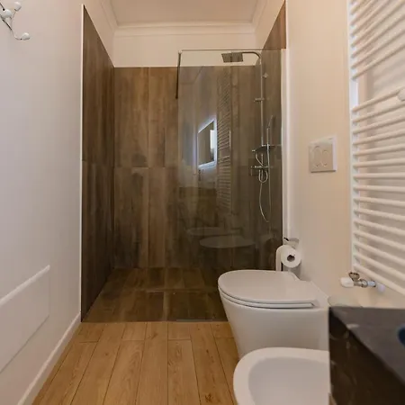 Bed & Breakfast Suites7 3*