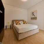 Suites7 Bed & Breakfast