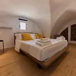 Suites7 Отель типа 